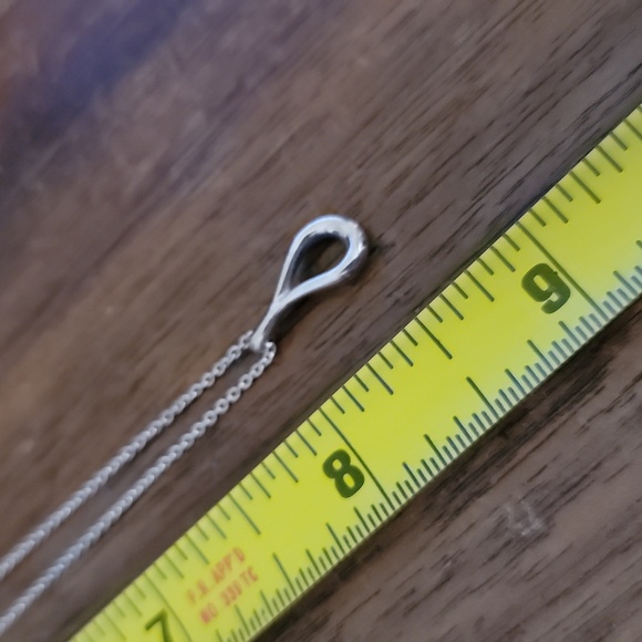 Tiffany & Co. Silver Open Teardrop Paloma Picasso Pendant Necklace - Picture 6 of 8